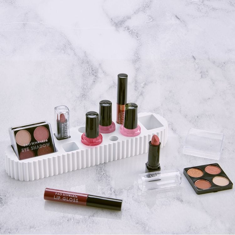 FAO Schwarz - 25-Piece Stunning Style Makeup Vanity Set - Fashion Activity and Roleplay