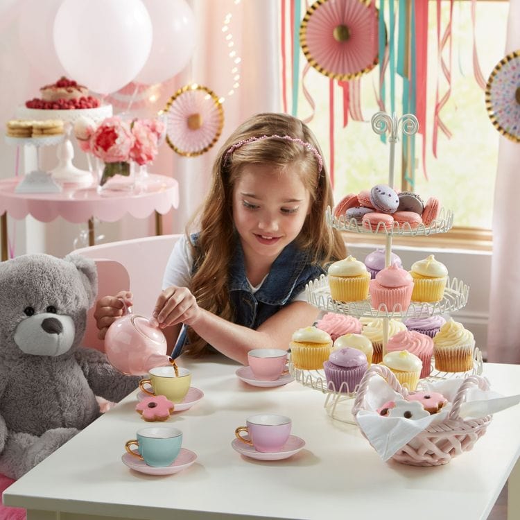 FAO Schwarz - 9-Piece Hand-Glazed Ceramic Tea Party Set - Preschool