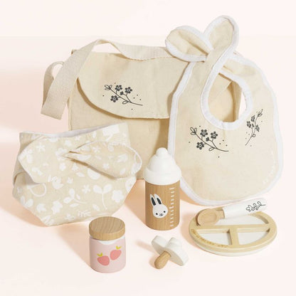 Le Toy Van - Dolls Nursing Kit & Bag - 8 Pieces - Preschool