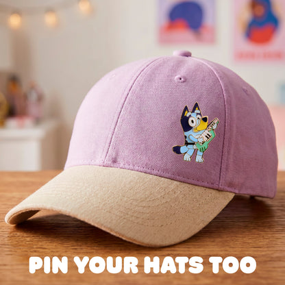 FAO Schwarz - FAO Schwarz x Bluey Enamel Pin - Collectibles