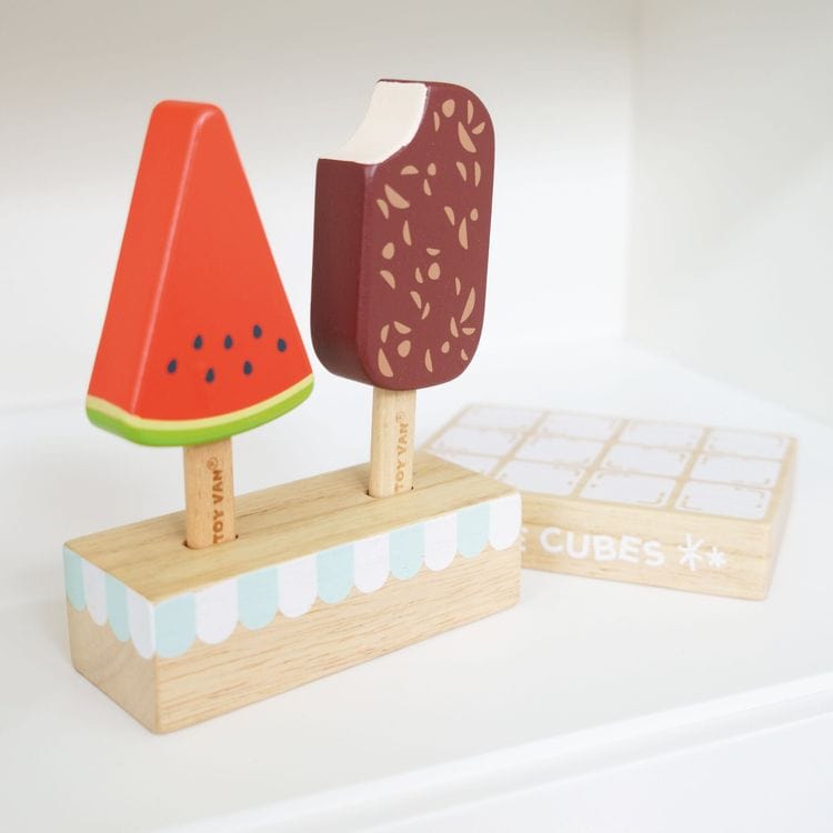 Le Toy Van - Kitchen Pretend Play Fridge & Freezer - Preschool
