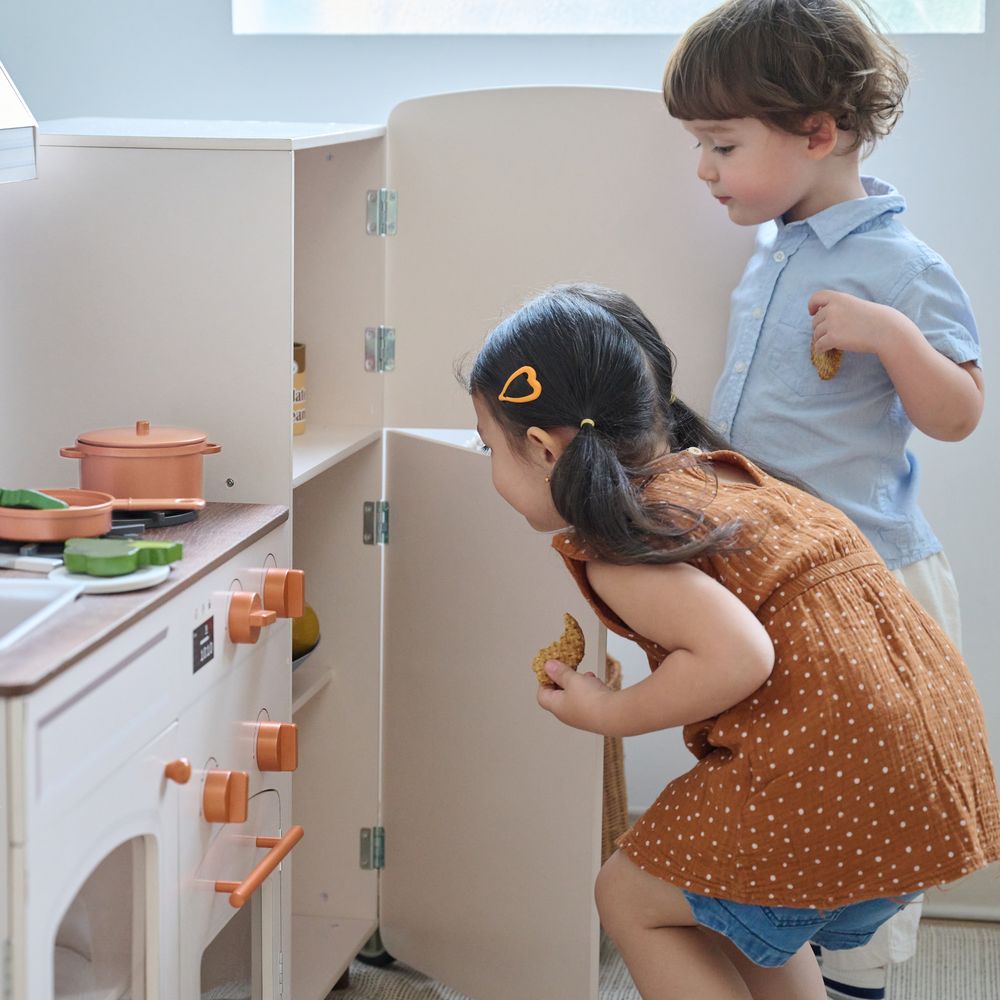 Teamson Kids - Little Chef Normandy Wooden Play Kitchen with Modular Fridge & Sink - Pink - Preschool