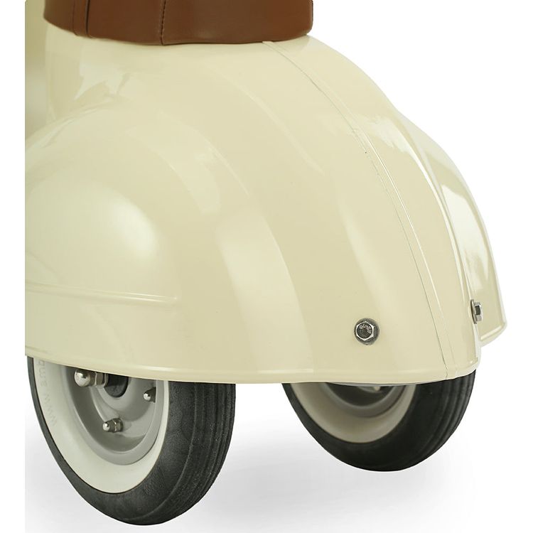 Ambosstoys - Primo Sierra Ride-On - Cream & Brown Seat - Preschool