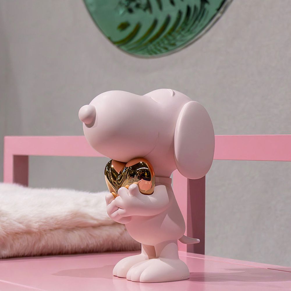 Leblon Delienne - Snoopy Heart Pink & Gold Pink 11in - Collectibles