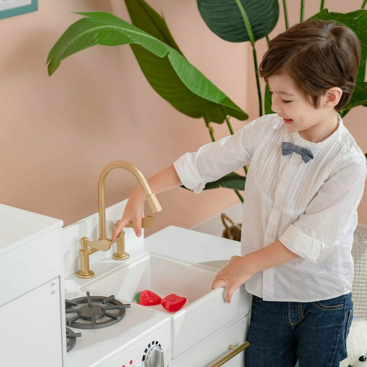Teamson Kids - Teamson Kids Little Chef Charlotte Modern Modular Wooden Play Kitchen, White - Preschool